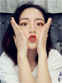 星愿：还好你及时出现，不然我现在还会相信爱情。