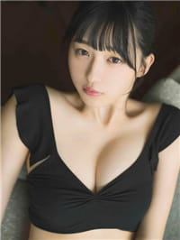 温柔美少女《我妻ゆりか》看似可爱身材却很「成熟」！