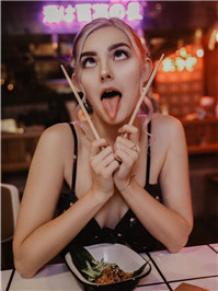 【上车】Pornhub票选《１０位欧美人气女优》谁是2020最佳表演者？
