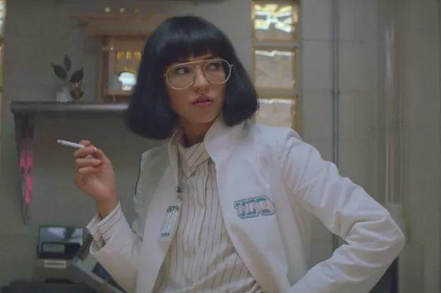 Maniac里除了EmmaStone，小K还疯狂地爱着她！