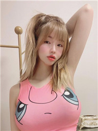 韩国正妹《민한나》雪白双峰太香令人移不开目光！