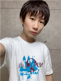深田咏美《最推荐AV男优ＴＯＰ４》！