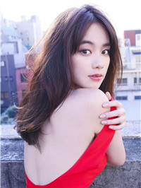 日本女模特、演员笕美和子
