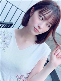 短发妹《大冢遥》「浓浓香气」散发出来！