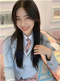 天菜瑜伽老师「정현아」优美身段呈现完美S型开朗自信「甜美笑容」散发满满阳光魅力