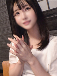 生徒に大人気の美人数学教师26岁。