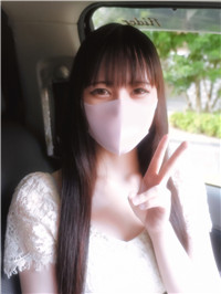 元z○○○er読者モデル、欧米混血美女