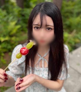 『完全顔出し』偶像級！清楚系透明感溢れる18岁初々しい現◯女子◯生とランチデート
