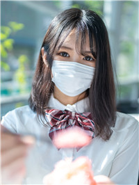 幼さの残る色白清秀美◯女J◯の胸には完熟美巨乳が備わっていた・・・
