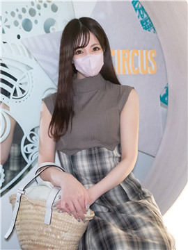 初撮影！！個数限定【無修正】シネマ画風！想いつづけた可憐な彼女が留学してしまう前に・