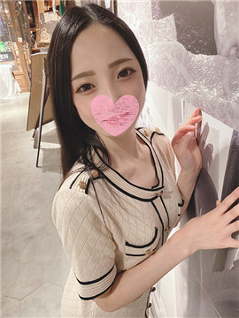 色白苗条ーな綺麗なお姉