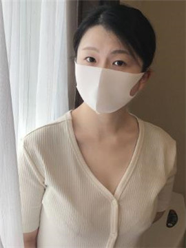 再びあの白い肌、单眼皮人妻23
