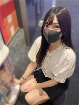 【容姿端丽】【顔晒しシーンあり】反抗的な目つきの苗条ー美女 FC2-PPV
