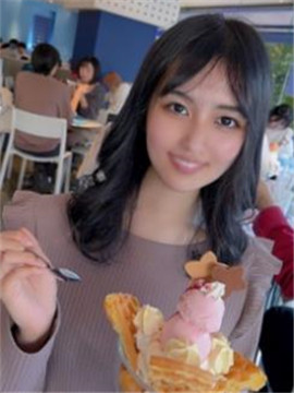 約束をドタキャンされた専門学生をカフェ