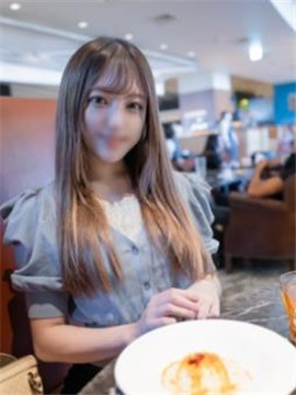壮絶な医療現場で働く美人