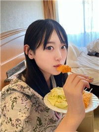 【新人】极细美乳《小鸟游萌》未出道FC2先下马！神似乃木坂46「堀未央奈」？