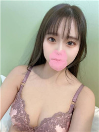 色白で小動物系