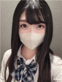 那个女孩的姐姐！ ？