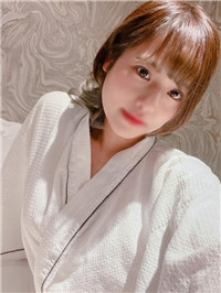 F杯のスタイル抜群美女