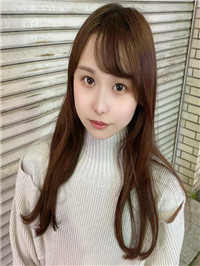 害羞软弱的少女日向