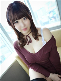 姐姐七海 25 岁