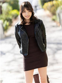 みさきさん27岁。美脚が眩しい美人お姉さん。