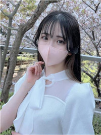 白皙透明的美貌