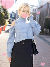 金发のアリスさん28 岁。