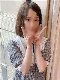 一名来自冲绳的 18 岁少女