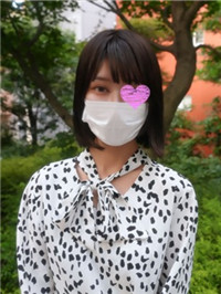 19岁，超苗条，美容专家
