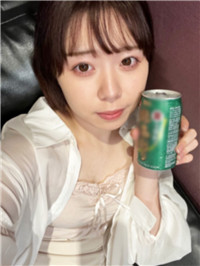超可爱短发出租女友。