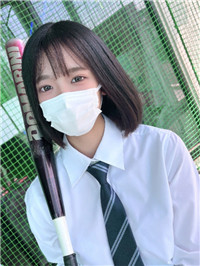 喜欢我的清纯可爱女人