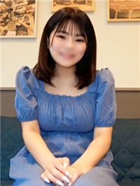 H杯の女子大学生