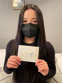 关西美女骑摩托车。