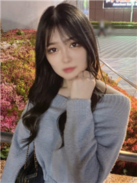 负债累累的女人