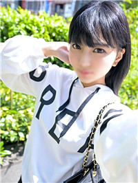 舞台女优のタマゴ、忙しすぎる**美大生。