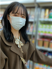 阿玉今年20岁了。