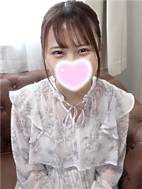 【無】纯洁无邪的笑容。尼科 18 岁