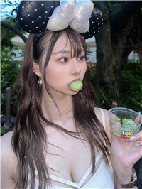 【胸奴注意】地上最强肉体！172cmＪ乳《清宫仁爱》E-BODY「史上最高额」新人现身！