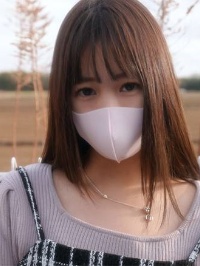 乃木坂美丽女大学生，20岁！