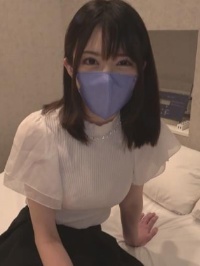 爆乳H杯×蛇舌