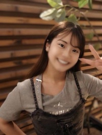 【無】パッと见...中...◯...生！？とっても可爱い..女..◯..こ。