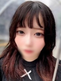 爱娇抜群のアイ〇ル级の美女