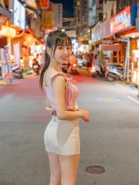 湾湾女优《TINY 胎尼》再次挑战日本AV出道！逛夜市、开房间都在台北拍！