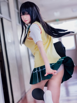 ちあ美女超用心还原《恋上换装娃娃》兔女郎海梦！长腿搭丰胸成最美画面！封面