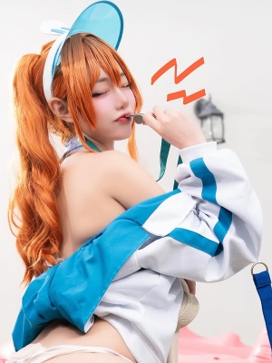 火辣型美女《Beat Berry》九头身惊人比例！长短发角色都能好好驾驭！封面