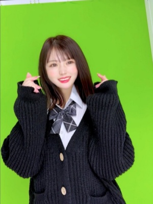 令和时代诞生的 “18 岁顶级网红” 封面