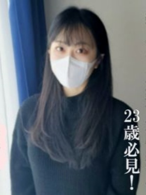 ２３歳！大手百貨店の１階販売員がめちゃくちゃ美人