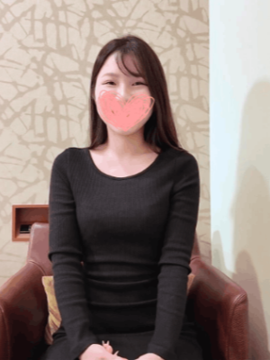 20 岁缺钱纤腰美女！封面