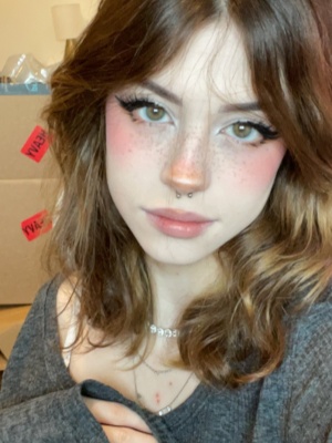 【上车】电竞系E-Girl代表！成人网红实况主《Hannah Owo》OnlyFans从大屌到百合全都玩！封面